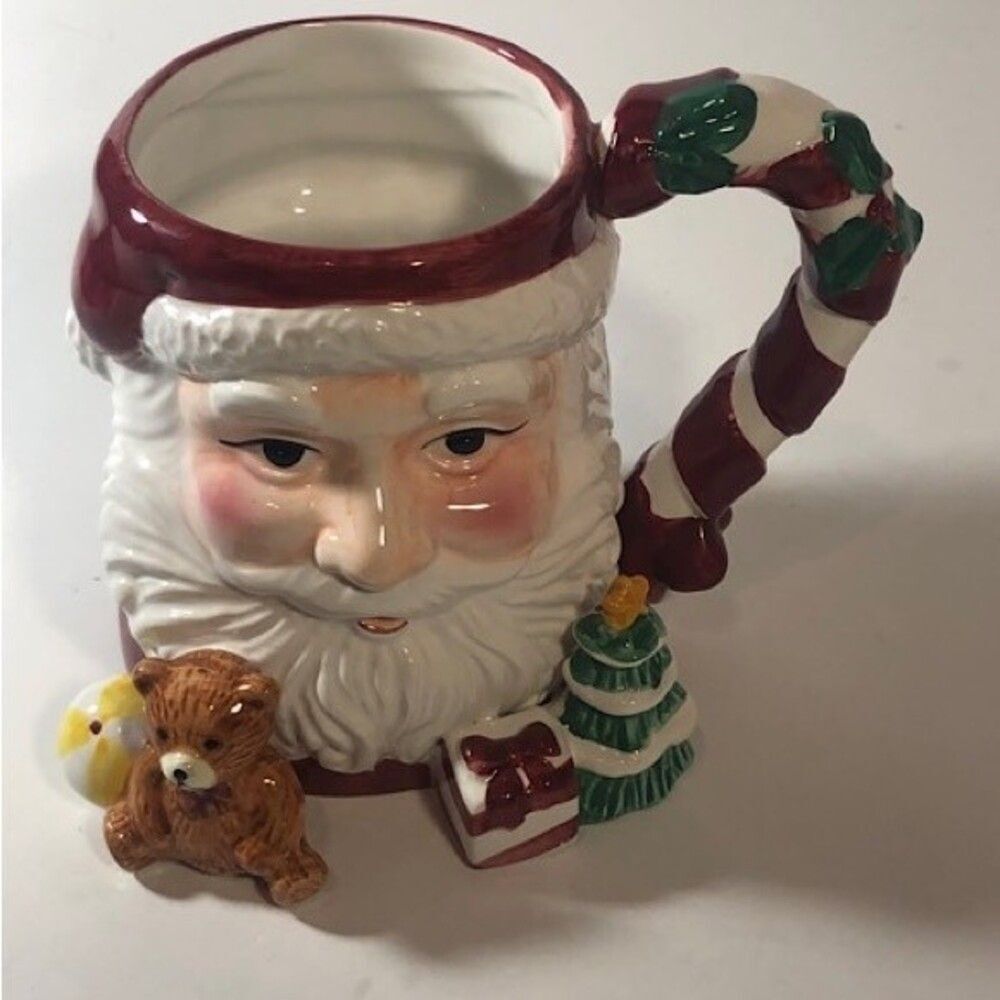 Vintage Santa Christmas Mug with Toys & Candy Cane Handle C.I.C. - Picture 3 of 8